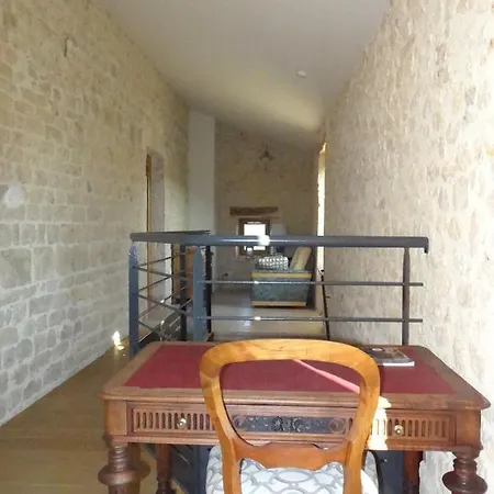 L'oratori : L'authentique Pensjonat Sérignac